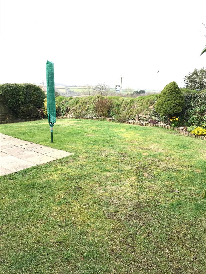 Cullen View, Probus, Truro